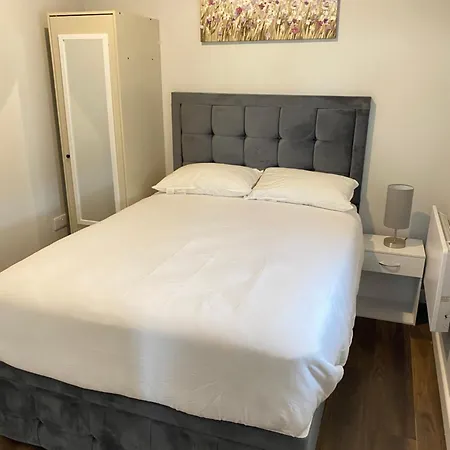 Moyvore One Bed Daire *